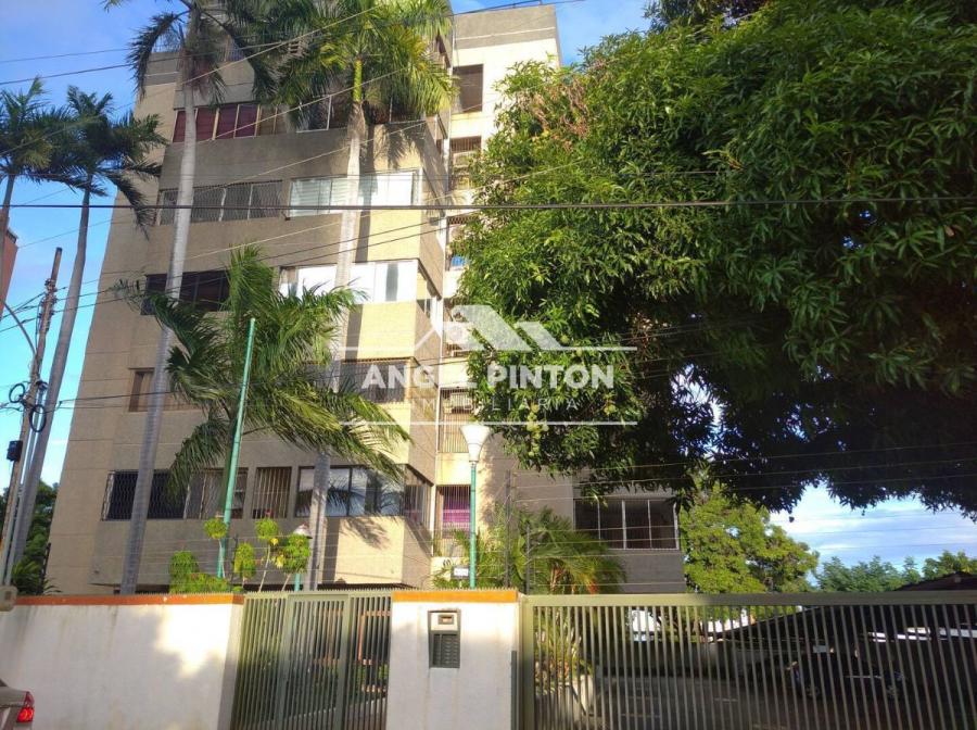 Foto Apartamento en Venta en LA LAGO A UA CUADRA DEL MILAGRO, Maracaibo, Zulia - U$D 18.000 - APV196812 - BienesOnLine