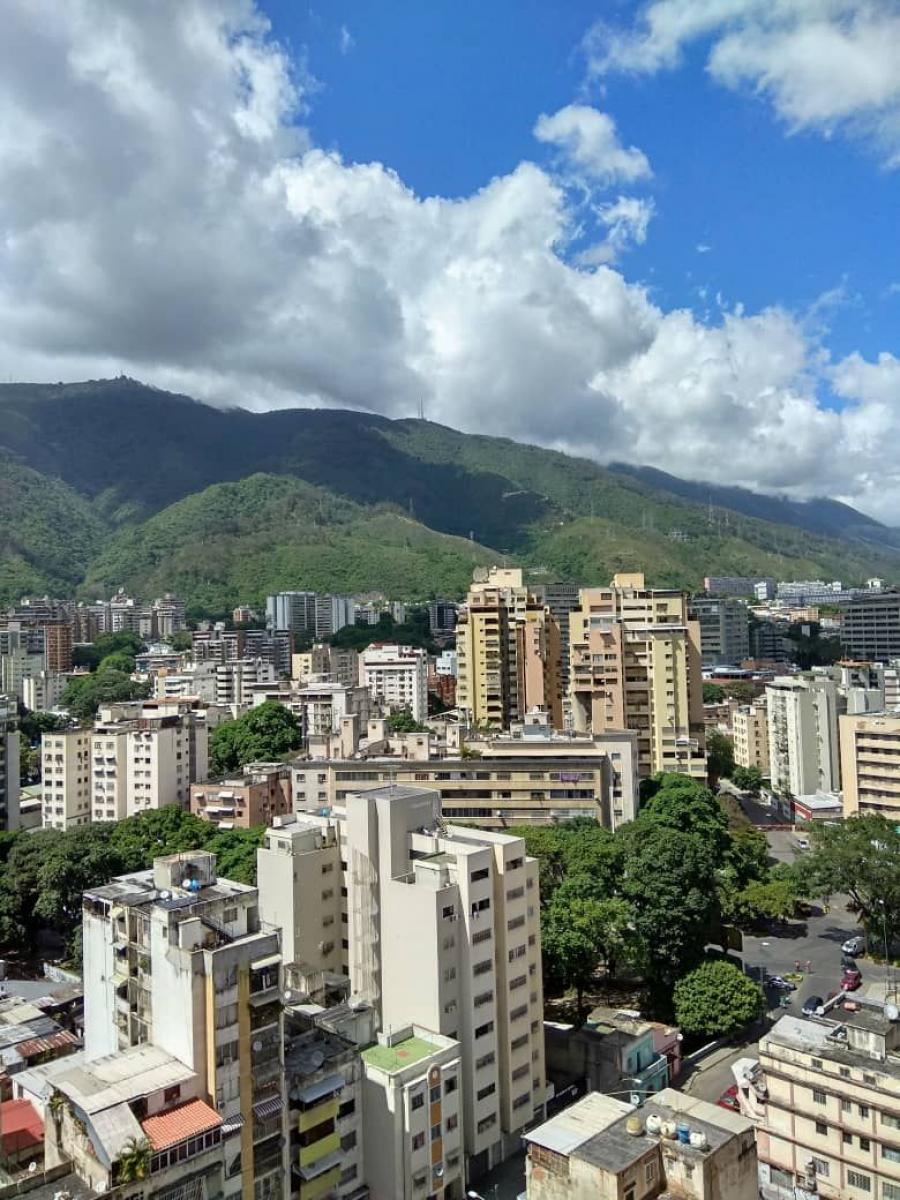 Foto Apartamento en Venta en Caracas, Caracas, Distrito Federal - U$D 26.000 - APV129758 - BienesOnLine