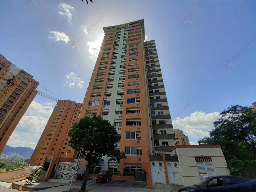 Foto Apartamento en Venta en San Jose, Urbanizacion las Chimeneas, Carabobo - U$D 69.000 - APV136681 - BienesOnLine
