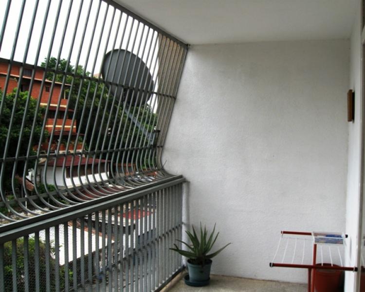 Foto Apartamento en Venta en El Marques, , Miranda - BsF 8.400.000 - APV55011 - BienesOnLine