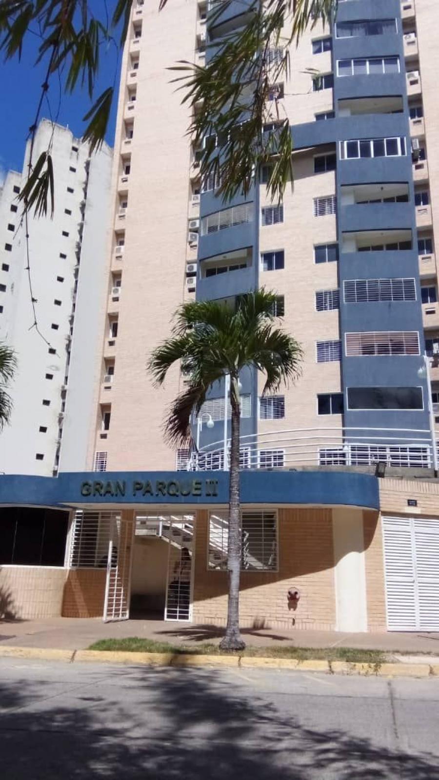 Foto Apartamento en Venta en valles de camoruco, Carabobo - U$D 40.000 - APV192381 - BienesOnLine