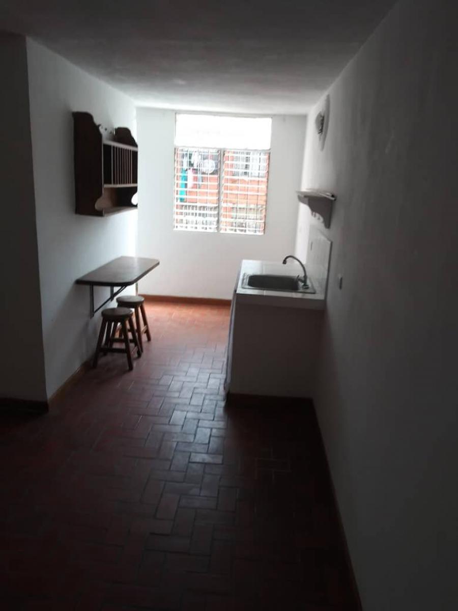 Foto Apartamento en Venta en Los Samanes, Maracay, Aragua - U$D 9.500 - APV186400 - BienesOnLine