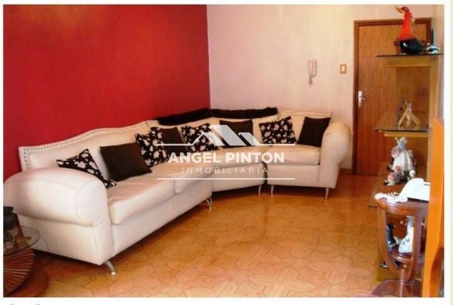 Foto Apartamento en Venta en Caracas, Distrito Federal - U$D 31.000 - APV253695 - BienesOnLine