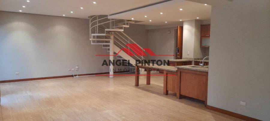 Foto Apartamento en Venta en Caracas, Distrito Federal - U$D 158.000 - APV192345 - BienesOnLine