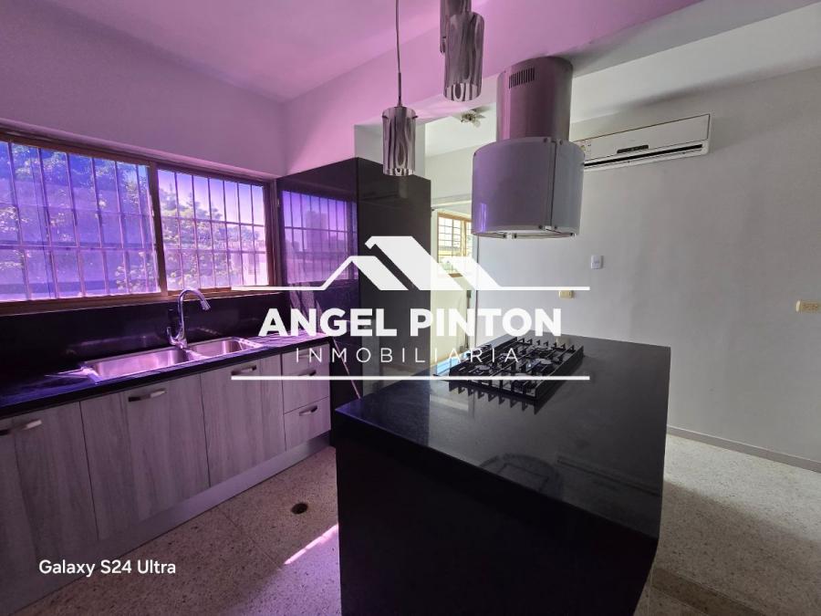 Foto Apartamento en Venta en Maracaibo, Zulia - U$D 32.000 - APV250314 - BienesOnLine