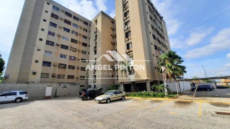 Foto Apartamento en Venta en Maracaibo, Zulia - U$D 10.000 - APV200776 - BienesOnLine