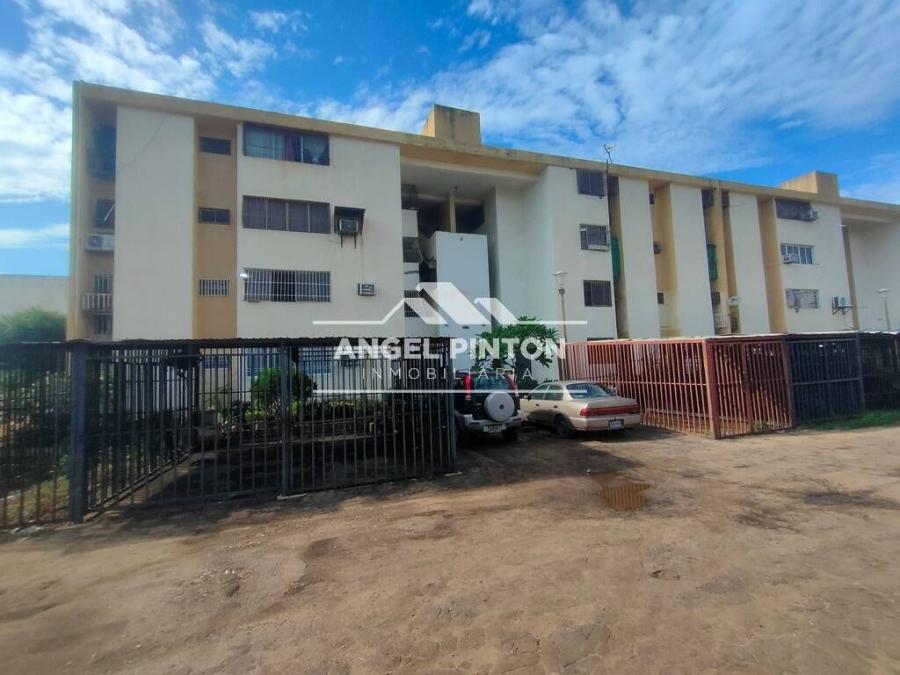 Foto Apartamento en Venta en Maracaibo, Zulia - U$D 9.500 - APV198706 - BienesOnLine