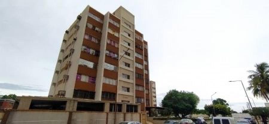 Foto Apartamento en Venta en Maracaibo, Zulia - U$D 24.000 - APV151717 - BienesOnLine