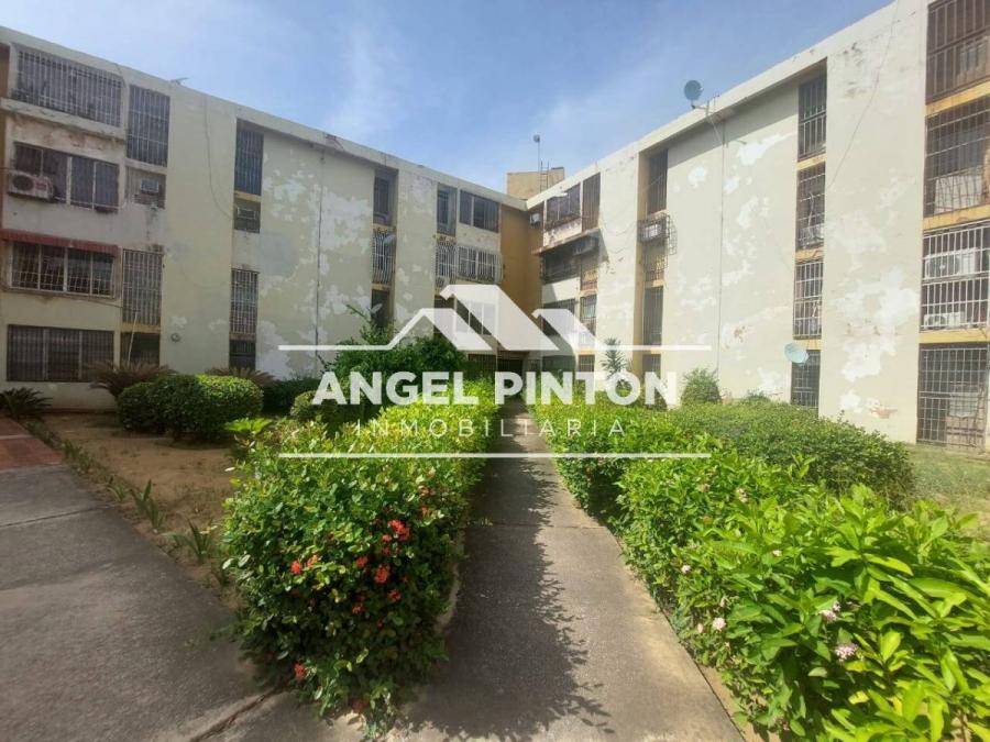 Foto Apartamento en Venta en Maracaibo, Zulia - U$D 9.000 - APV202161 - BienesOnLine