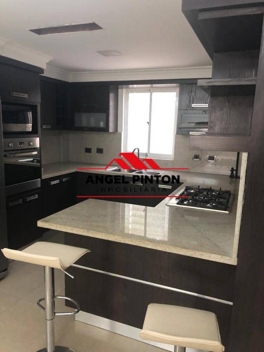 Foto Apartamento en Venta en Grano de Oro, Maracaibo, Zulia - U$D 20.000 - APV171715 - BienesOnLine
