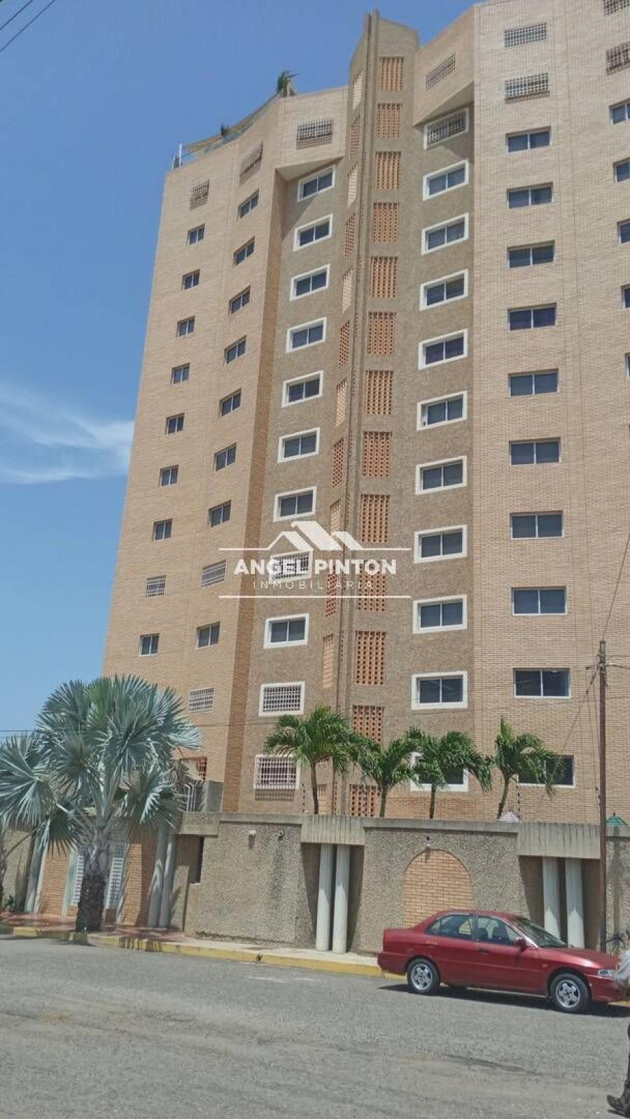 Foto Apartamento en Venta en Maracaibo, Zulia - U$D 42.000 - APV225269 - BienesOnLine