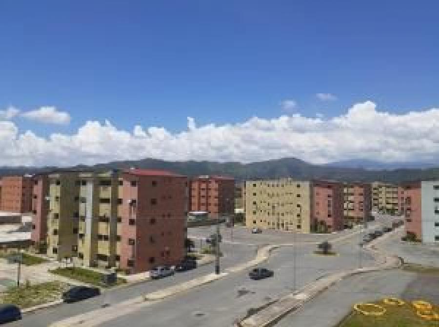 Foto Apartamento en Venta en paraparal, Los Guayos, Carabobo - BsF 5.900 - APV119837 - BienesOnLine