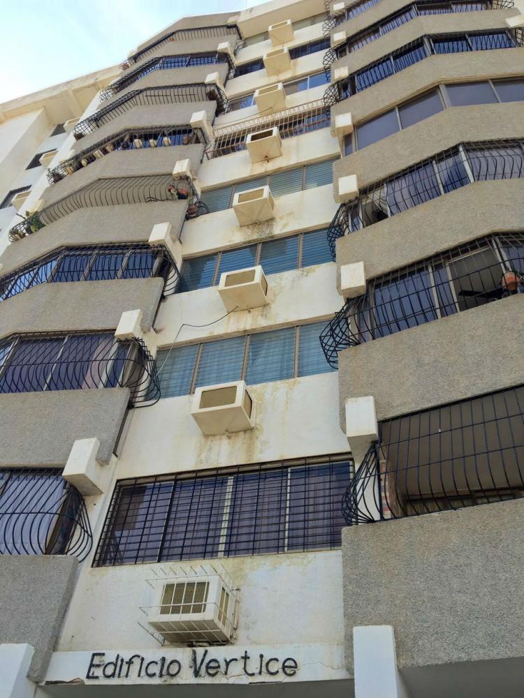 Foto Apartamento en Venta en Maracaibo, Zulia - BsF 33.000.000 - APV91486 - BienesOnLine