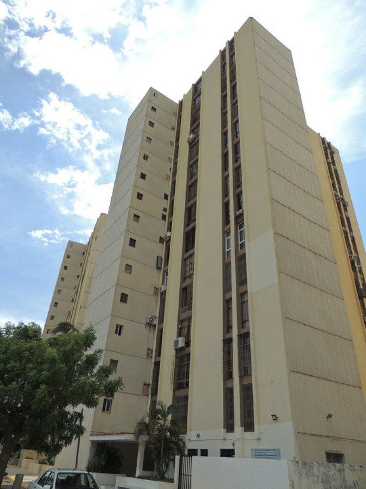 Foto Apartamento en Venta en Maracaibo, Zulia - BsF 23.000.000 - APV90298 - BienesOnLine