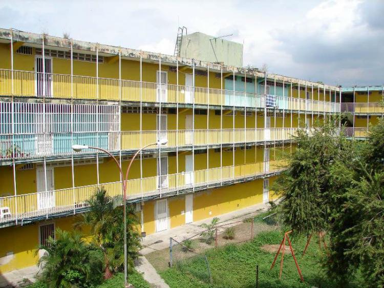 Foto Apartamento en Venta en Maracay, Aragua - BsF 19.500.000 - APV95189 - BienesOnLine