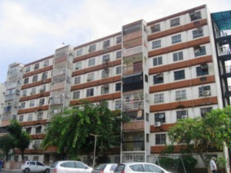 Foto Apartamento en Venta en Los Guayos, Carabobo - BsF 420.000 - APV45202 - BienesOnLine