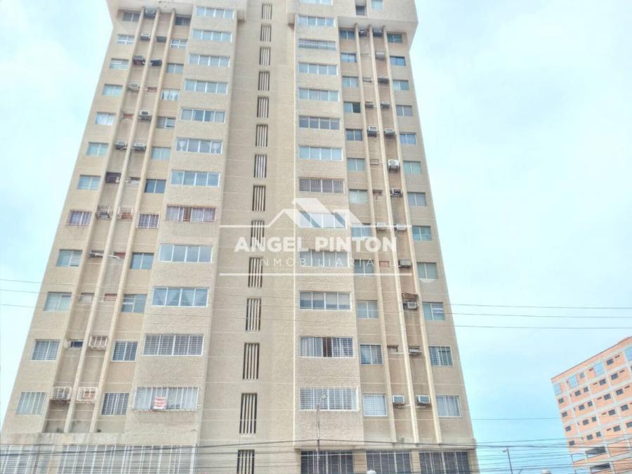 Foto Apartamento en Venta en Maracaibo, Zulia - U$D 12.000 - APV201849 - BienesOnLine