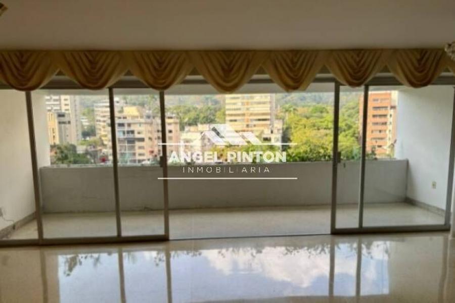 Foto Apartamento en Venta en Caracas, Distrito Federal - U$D 73.000 - APV223019 - BienesOnLine