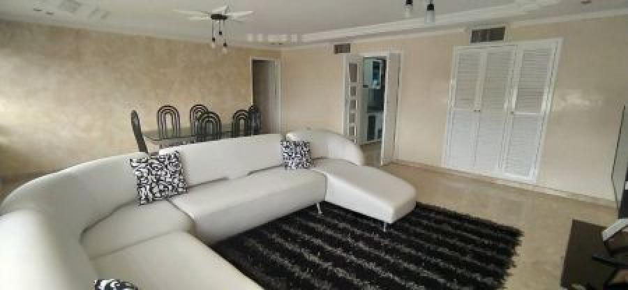 Foto Apartamento en Venta en Maracaibo, Zulia - U$D 43.000 - APV151715 - BienesOnLine