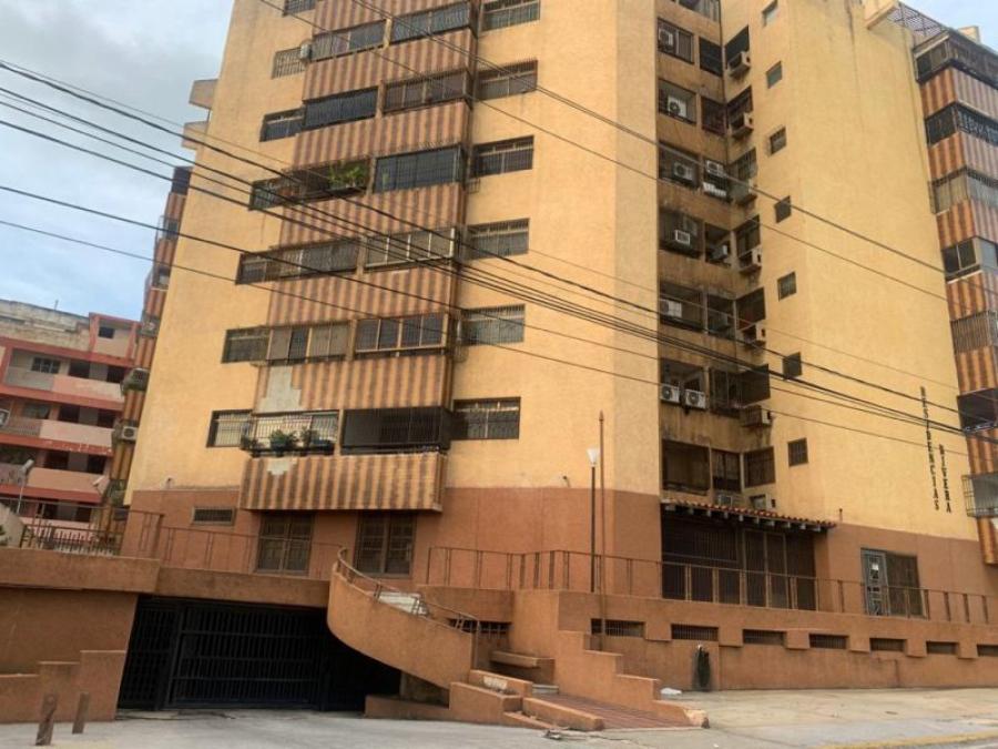 Foto Apartamento en Venta en Maracaibo, Zulia - U$D 13.000 - APV152276 - BienesOnLine