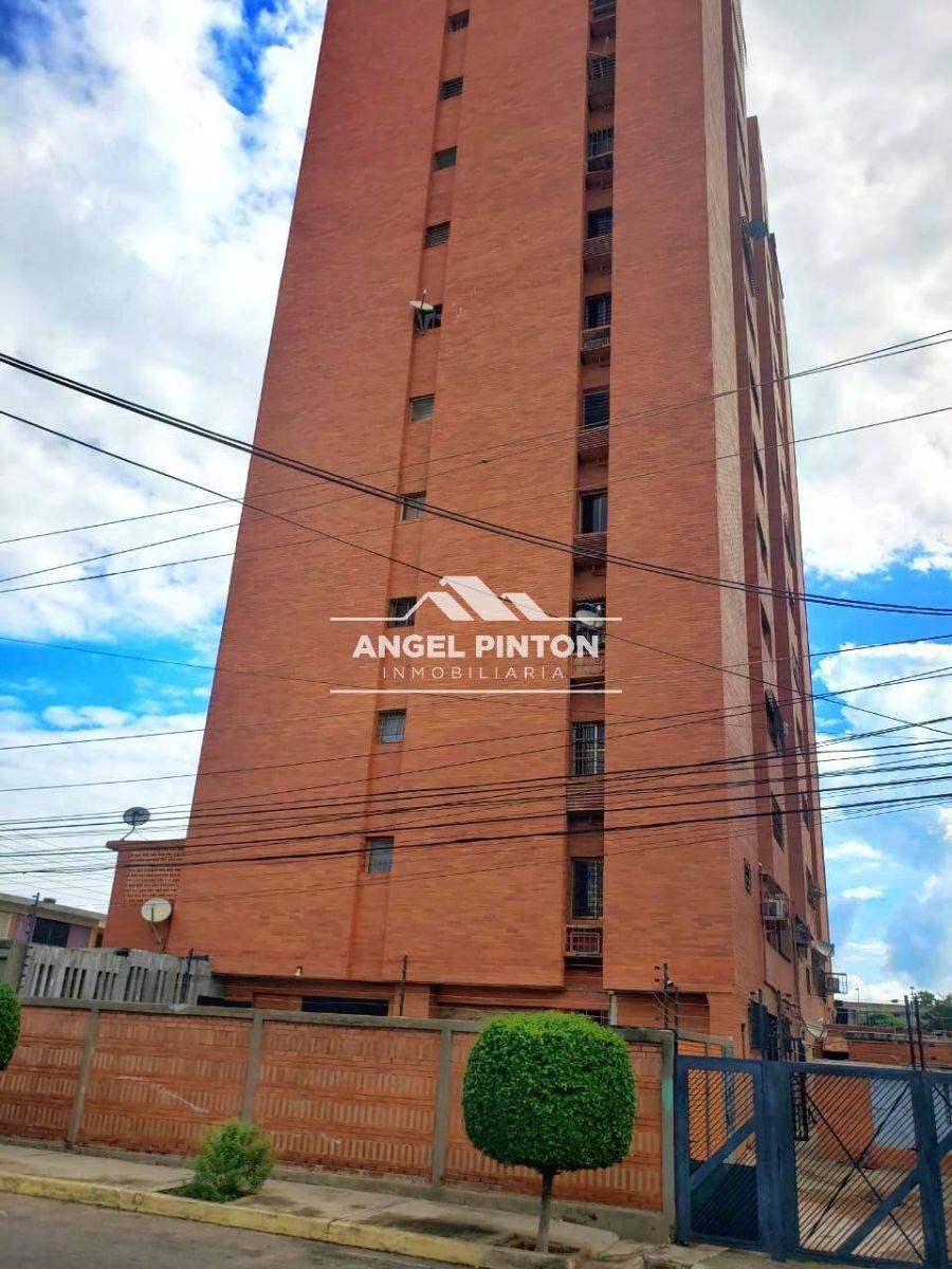 Foto Apartamento en Venta en Valle Frio, Maracaibo, Zulia - U$D 20.000 - APV221671 - BienesOnLine