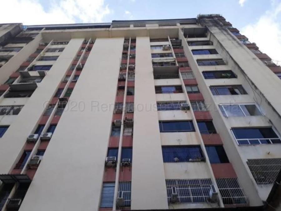 Foto Apartamento en Venta en Valencia, Av. Bolivar, Carabobo - U$D 12.500 - APV132935 - BienesOnLine