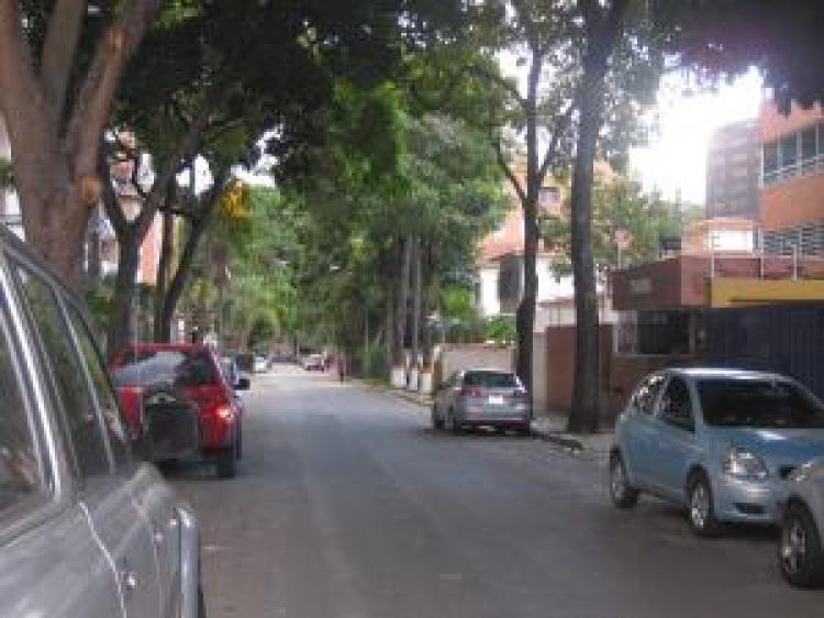 Foto Apartamento en Venta en LOS NARANJOS DE LAS MERCEDES, Caracas, Distrito Federal - BsF 3.300.000 - APV16225 - BienesOnLine