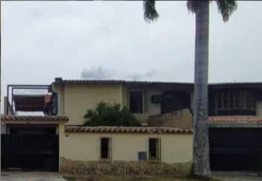 Foto Casa en Venta en San Jose, Urbanizacin El Parral, Carabobo - U$D 45.000 - CAV180814 - BienesOnLine