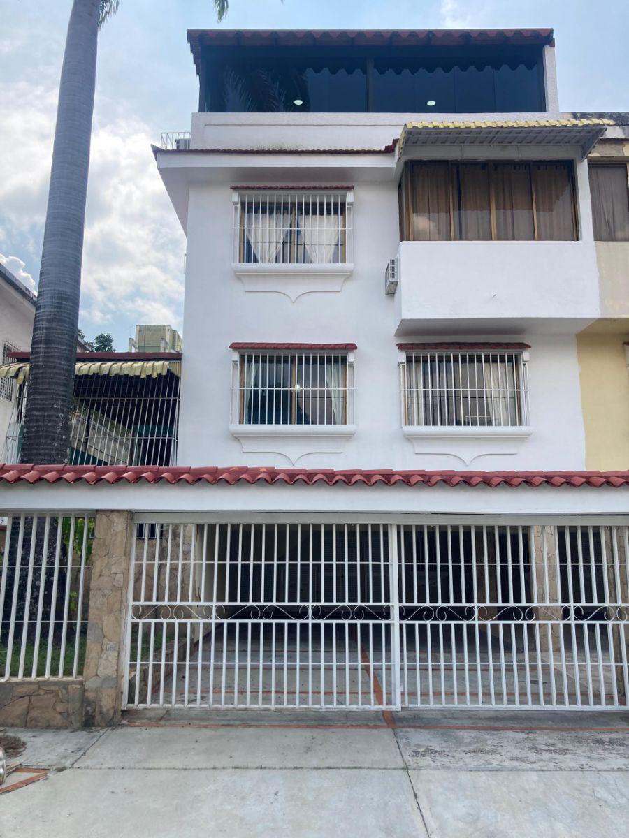 Home in Metric Way