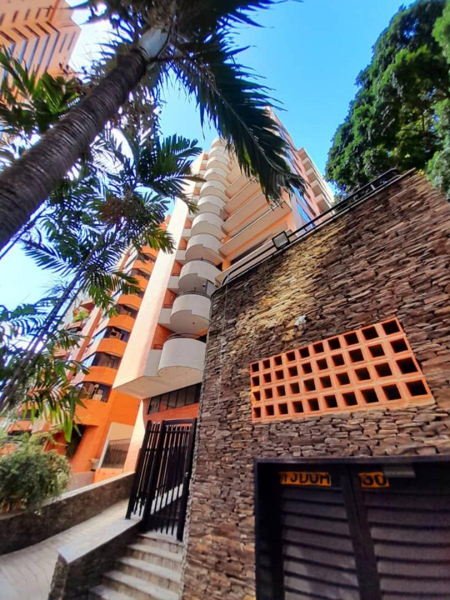 Foto Apartamento en Alquiler en Valencia, Carabobo - U$D 300 - APA213435 - BienesOnLine