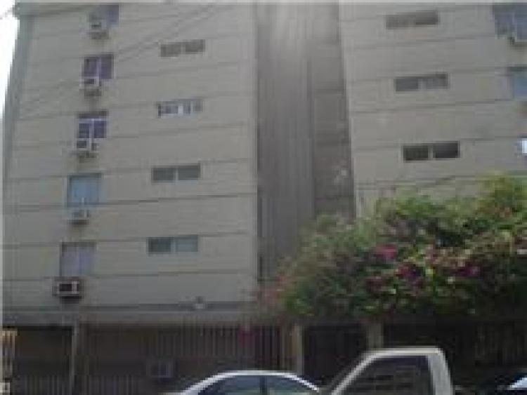 Foto Apartamento en Alquiler en Paraiso cod MLS # 11-2321, Maracaibo, Zulia - BsF 4.000 - APA20036 - BienesOnLine