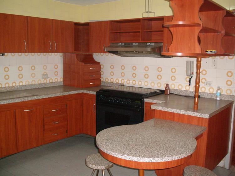 Foto Apartamento en Venta en Sector Plaza Reina Guillermina, Maracaibo, Zulia - BsF 800.000 - APV28397 - BienesOnLine