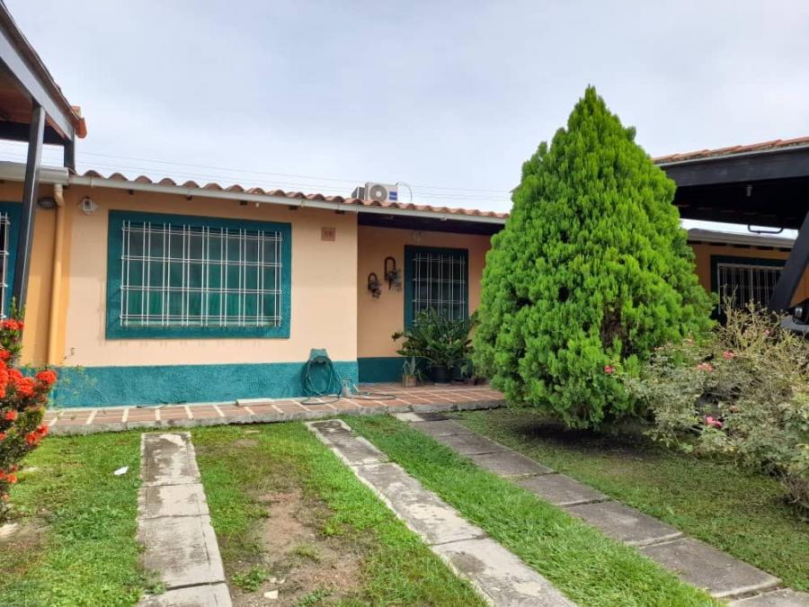 Foto Casa en Venta en valle de oro, Carabobo - U$D 33.000 - CAV203902 - BienesOnLine