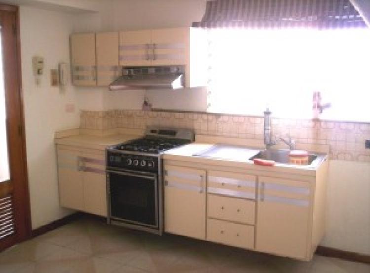 Foto Apartamento en Venta en Zona Norte, Maracaibo, Zulia - BsF 590.000 - APV38002 - BienesOnLine