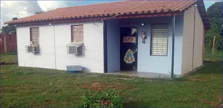 Foto Casa en Venta en TACARIGUA, Higuerote, Miranda - BsF 4.200.000 - CAV69055 - BienesOnLine