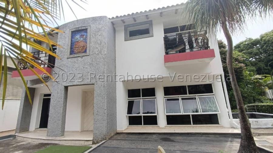 Foto Casa en Alquiler en Altamira, Caracas, Distrito Federal - U$D 5.000 - CAA223387 - BienesOnLine