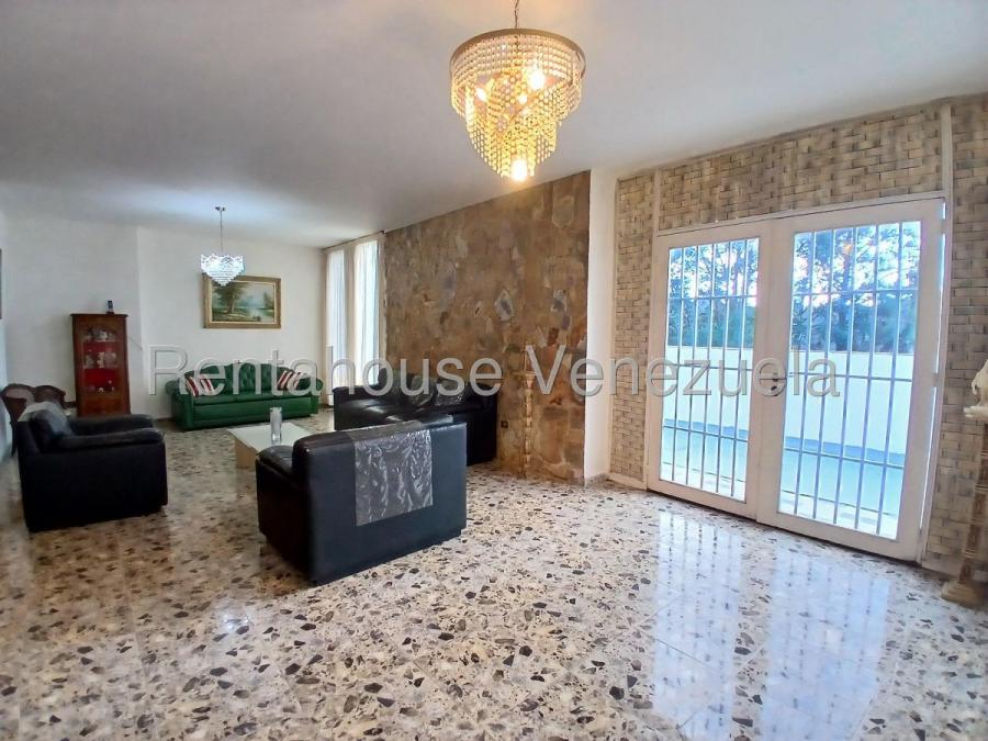 Foto Casa en Venta en La Trinidad, Caracas, Distrito Federal - U$D 300.000 - CAV262241 - BienesOnLine