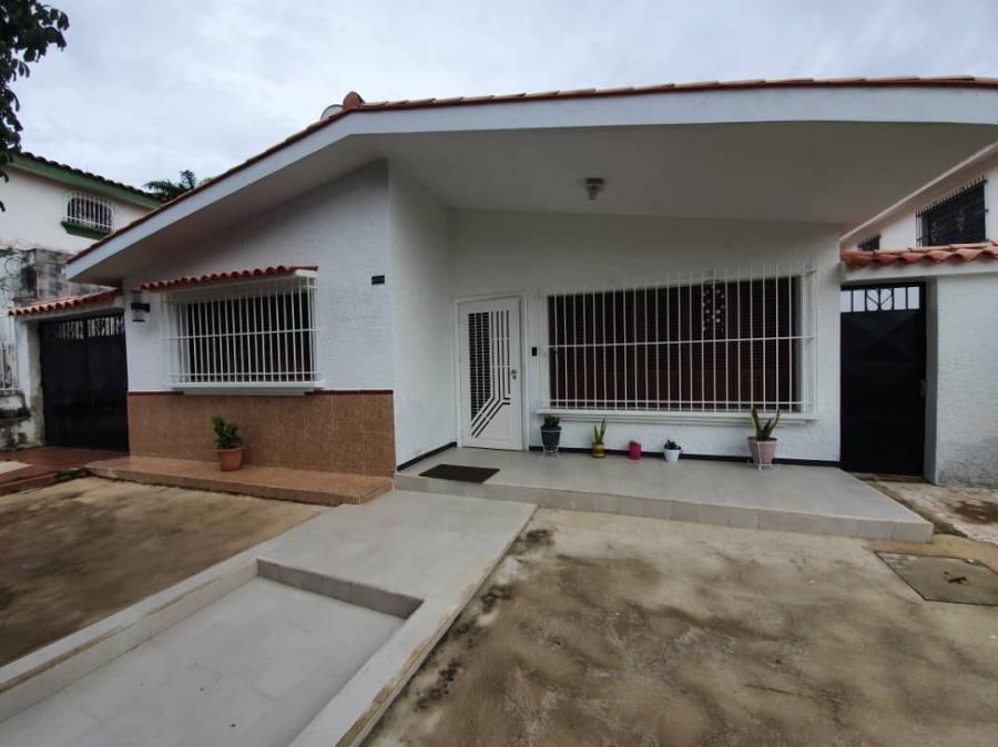 Foto Casa en Venta en Valencia, Carabobo - U$D 105.000 - CAV202675 - BienesOnLine