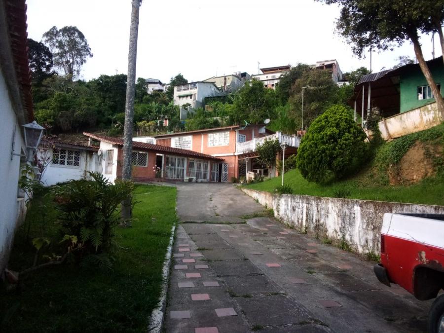 Foto Quinta en Venta en Guaicaipuro, Sector Laguneticas, Miranda - U$D 95.000 - QUV201654 - BienesOnLine