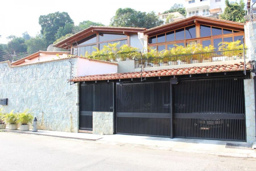 Foto Casa en Venta en Baruta, Prados del Este, Distrito Federal - U$D 270.000 - CAV184723 - BienesOnLine