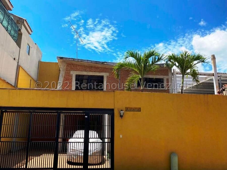 Foto Casa en Venta en Sucre, Los Dos Caminos, Distrito Federal - U$D 145.000 - CAV181123 - BienesOnLine