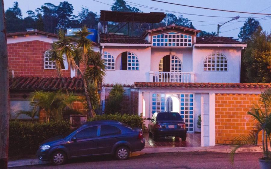 Foto Casa en Venta en Los Salias, Carrizal, Miranda - U$D 150.000 - CAV163354 - BienesOnLine