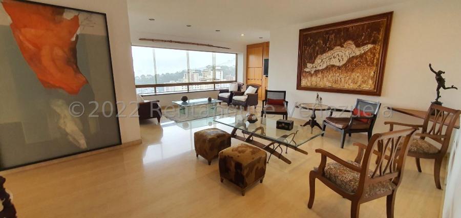 Foto Apartamento en Venta en Las Mesetas de Santa Rosa de Lima, Caracas, Distrito Federal - U$D 280.000 - APV186678 - BienesOnLine