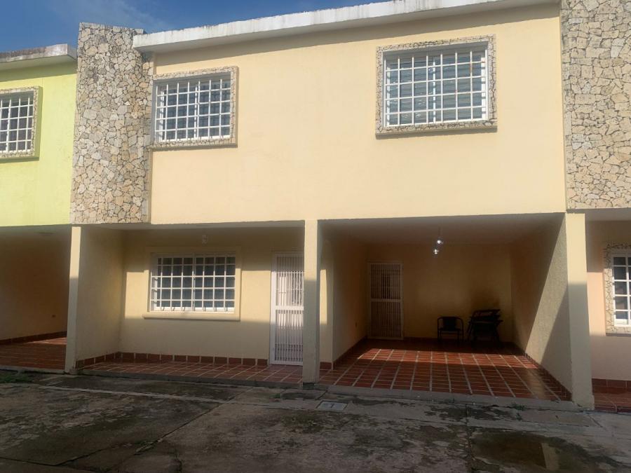 Foto Casa en Venta en ALONSO DE OJEDA, Ciudad Ojeda, Zulia - U$D 43.000 - CAV200253 - BienesOnLine