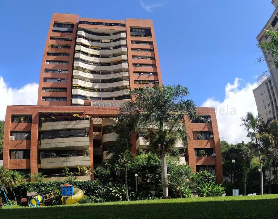 Foto Apartamento en Venta en Baruta, Santa Fe Norte, Distrito Federal - U$D 230.000 - APV180884 - BienesOnLine