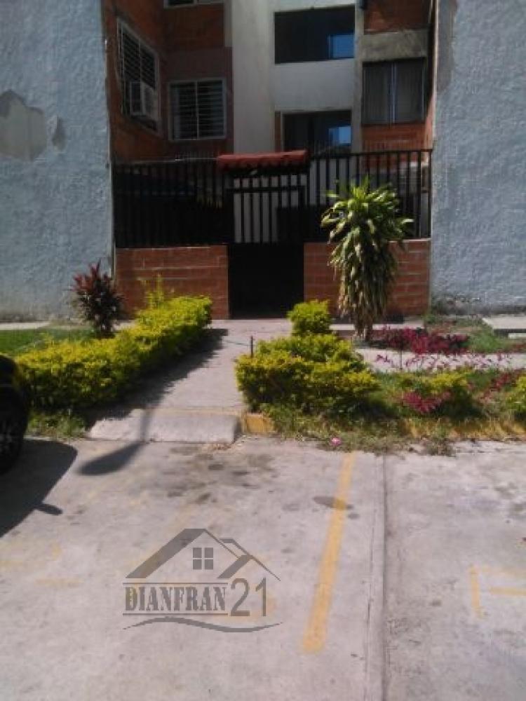 Foto Apartamento en Venta en Maracay, Aragua - BsF 2.200.000.000 - APV104661 - BienesOnLine