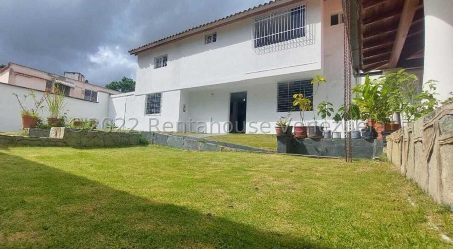 Foto Casa en Venta en El Cafetal, Caracas, Distrito Federal - U$D 225.000 - CAV178452 - BienesOnLine