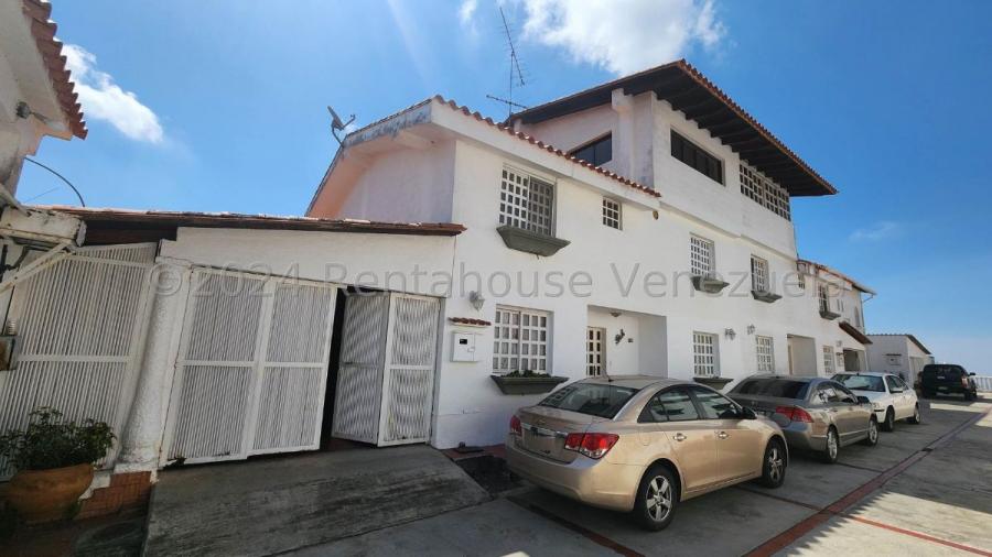 Foto Casa en Venta en Parque El Retiro, San Antonio de Los Altos, Miranda - U$D 145.000 - CAV221646 - BienesOnLine