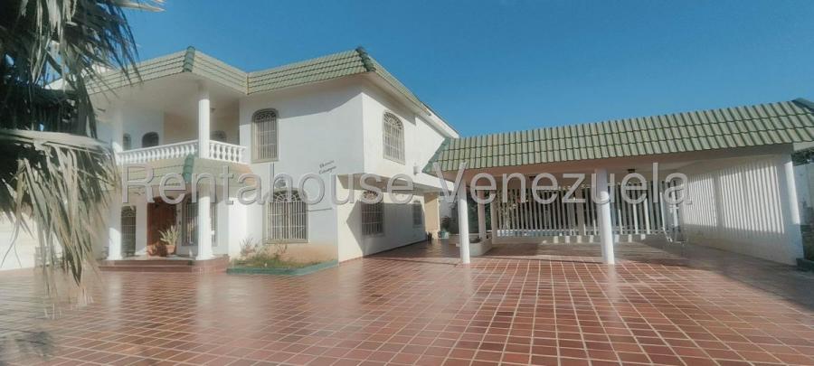 Foto Casa en Venta en Punto Fijo, Falcón - U$D 361.000 - CAV254587 - BienesOnLine