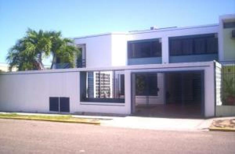 Foto Casa en Alquiler en El Naranjal  MLS11-4700, Maracaibo, Zulia - BsF 15.000 - CAA24514 - BienesOnLine